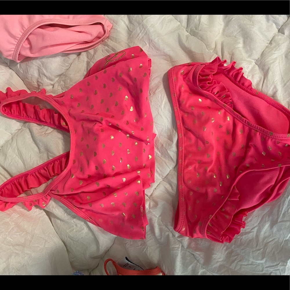 BUNDLE OF GIRLS SWIMSUITS